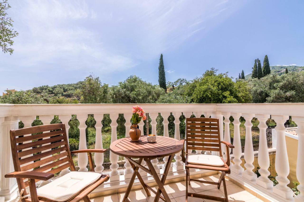 Villa Kortilles Pyrgi  Exterior photo